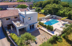  Holiday home Mate Balote Croatia  Ракаль